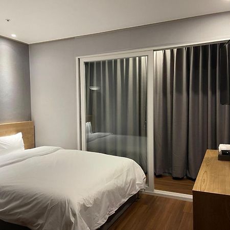 The Garden Hotel Seoul Bagian luar foto