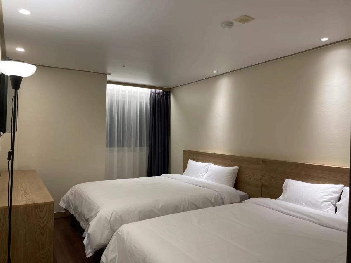 The Garden Hotel Seoul Bagian luar foto