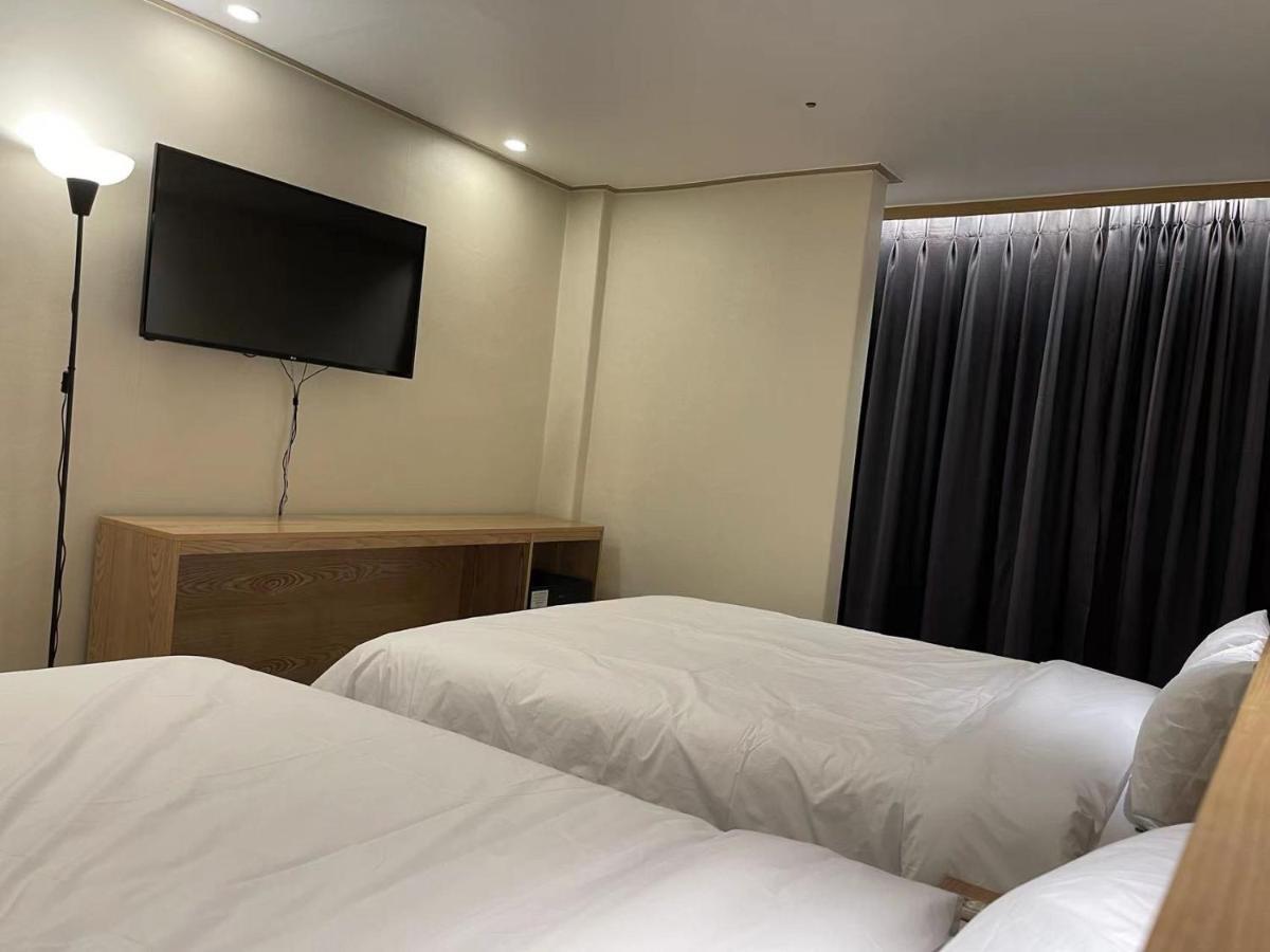 The Garden Hotel Seoul Bagian luar foto