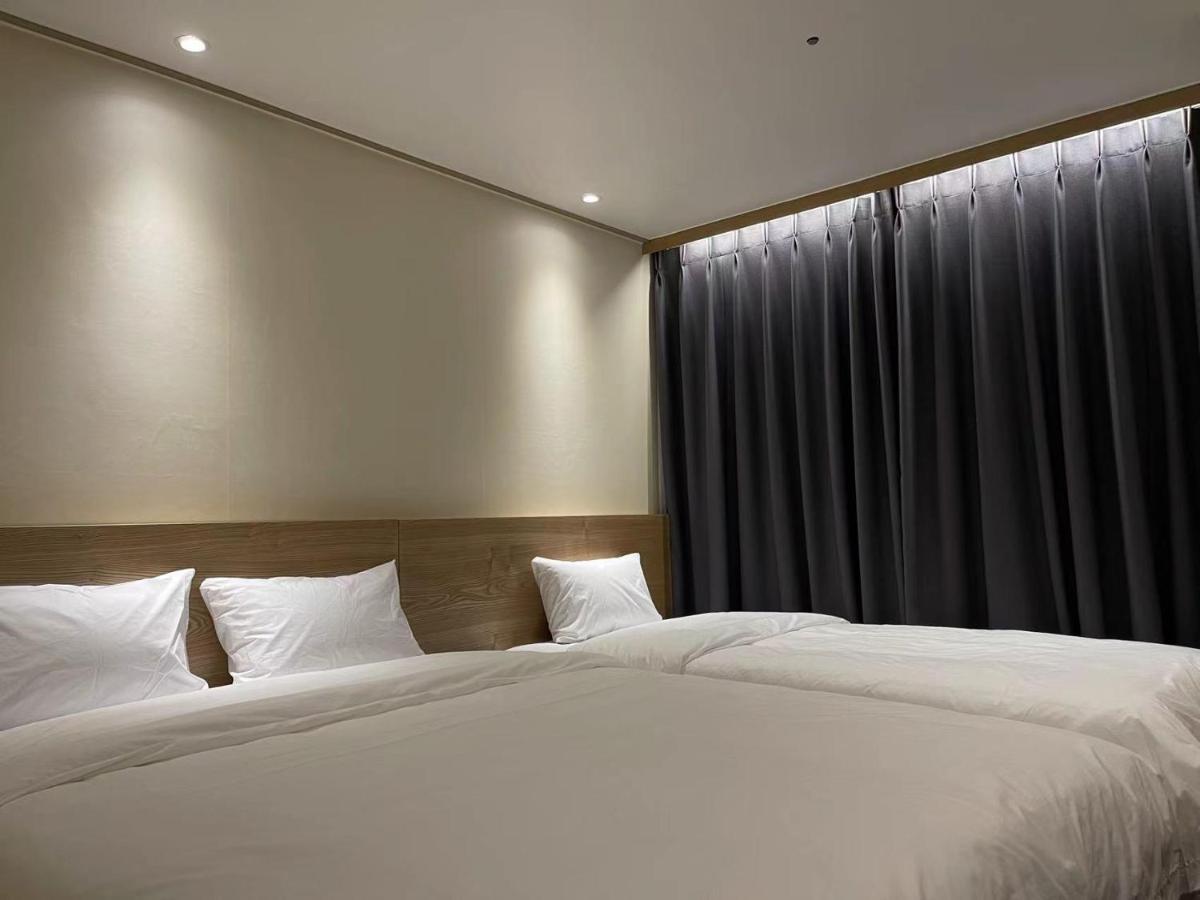 The Garden Hotel Seoul Bagian luar foto