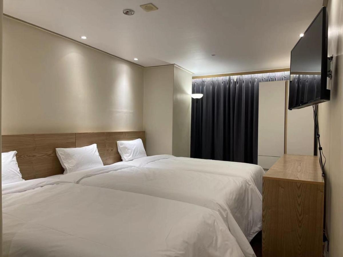 The Garden Hotel Seoul Bagian luar foto