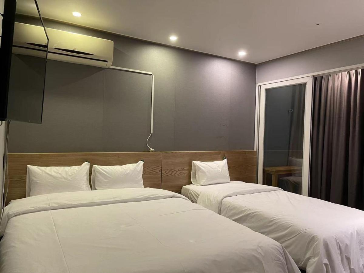 The Garden Hotel Seoul Bagian luar foto