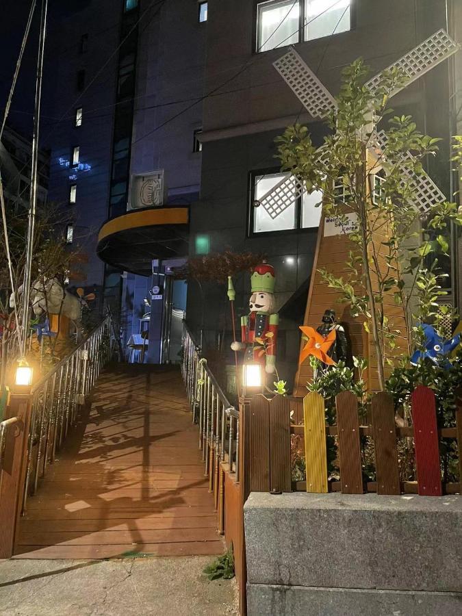 The Garden Hotel Seoul Bagian luar foto