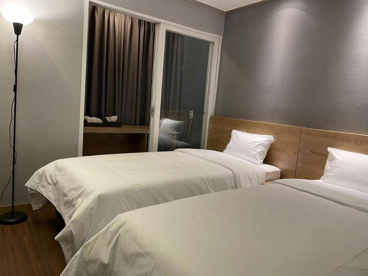 The Garden Hotel Seoul Bagian luar foto