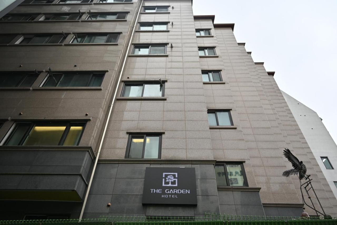 The Garden Hotel Seoul Bagian luar foto